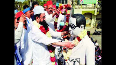 BSP fields its controversial leader Yaqub Qureshi from Meerut