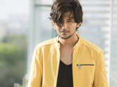Darshan Raval cuts out a new single titled 'Kaash Aisa Hota'