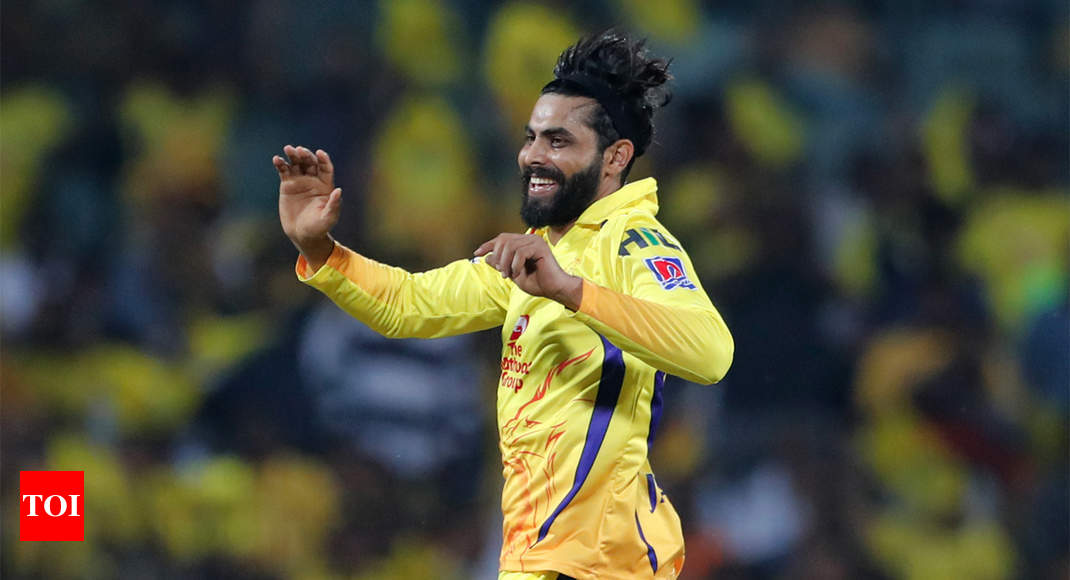 Watch Ravindra Jadeja  takes fine catch to dismiss AB de 