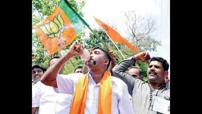 BJP supporters liken Nalin Kumar Kateel’s candidature to ‘aati kashaya’; say will vote only for Modi
