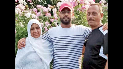 New Zealand Mosque shooting: Father-son duo from Vadodara laid to rest