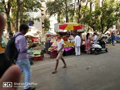 Hawkers and Bmc congetion