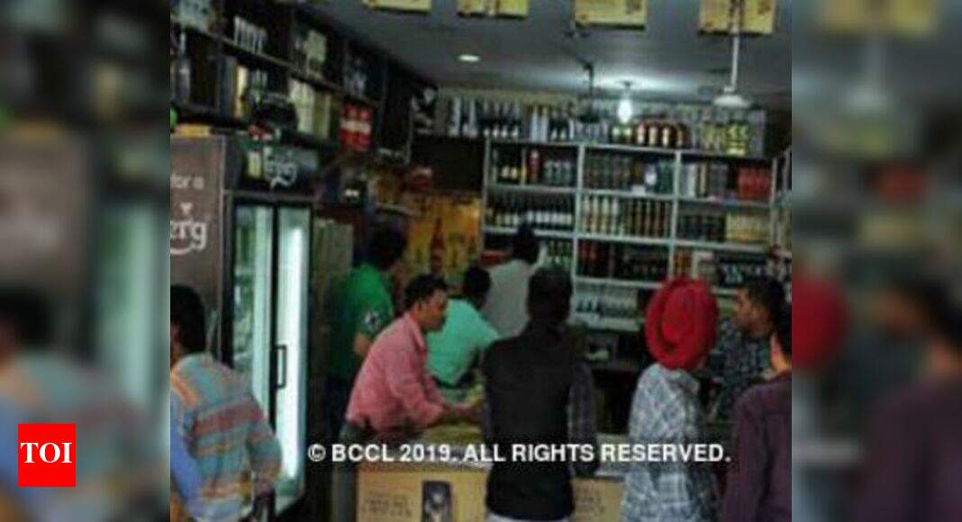 Chandigarh gets 164 bids for 81 liquor vends in city Chandigarh News