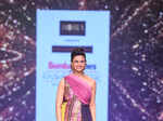 Divyanka Tripathi Dahiya turns showstopper for Victor Robinson at the Bombay Times Fashion Week