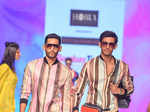 Divyanka Tripathi Dahiya turns showstopper for Victor Robinson at the Bombay Times Fashion Week