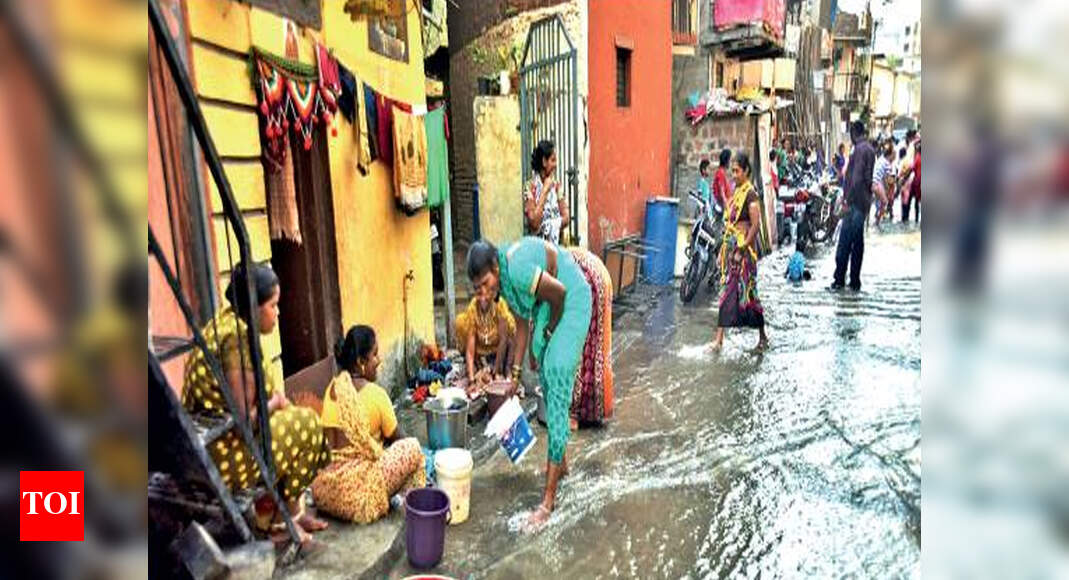PMC water supply pipeline bursts in Wadarwadi area Pune News Times