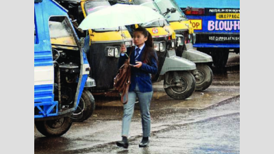 Rain lashes several parts of Uttarakhand, mercury dips