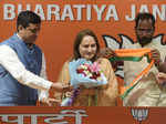 Actor-turned-politician Jaya Prada joins BJP