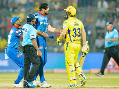 WATCH: Ishant Sharma and Shane Watson's verbal duel during IPL match at Kotla