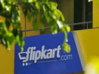 Flipkart hives off PhonePe, clears solo fund-raise