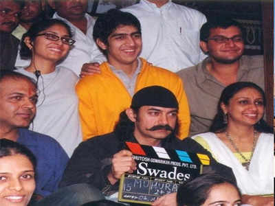 Throwback picture: When Aamir Khan and wife Kiran Rao attended the muhurat of Shah Rukh Khan's 'Swades'