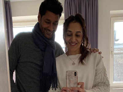 Harbhajan Mann and wife Harmandeep Kaur look adorable in their latest picture