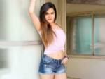 Bold and beautiful pictures of Tollywood actress Anita Raghav