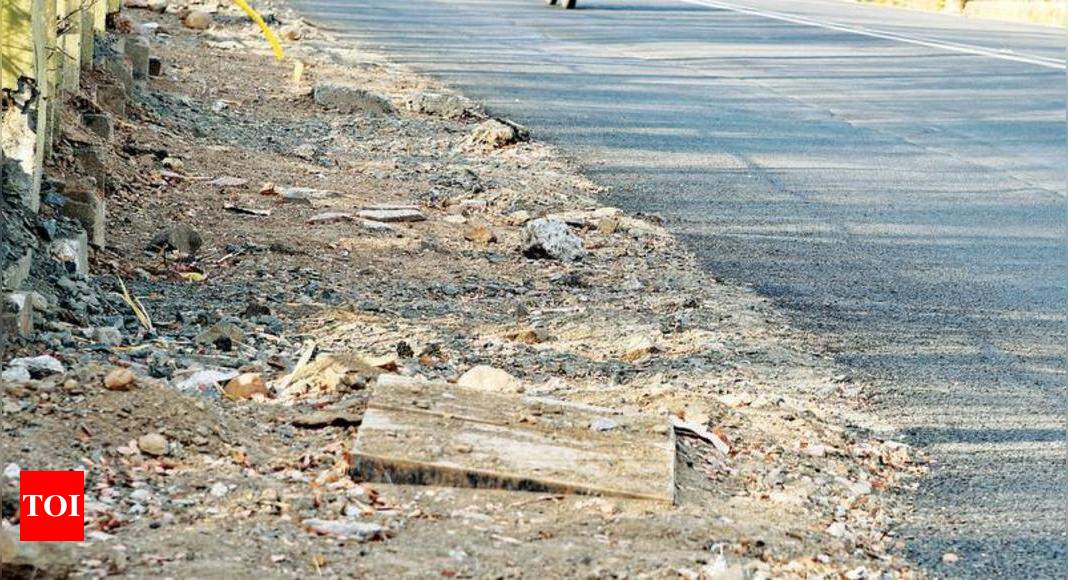 ‘crater Nag Roads Belie Nmc Claim Of 11 000 Pothole Repairs Nagpur