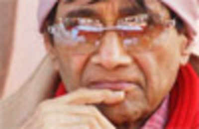 Dev Anand's confident about his film