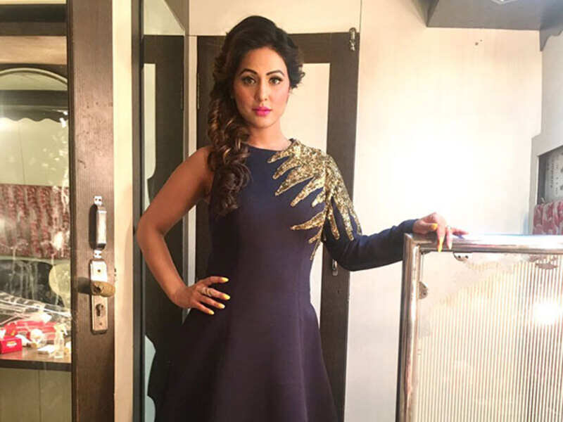 kashmiri khan dress