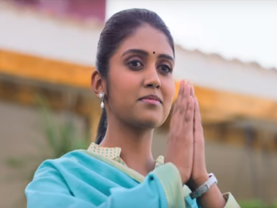 Kaagar Teaser Sairat Fame Rinku Rajguru Impresses As A Politician Marathi Movie News Times Of India