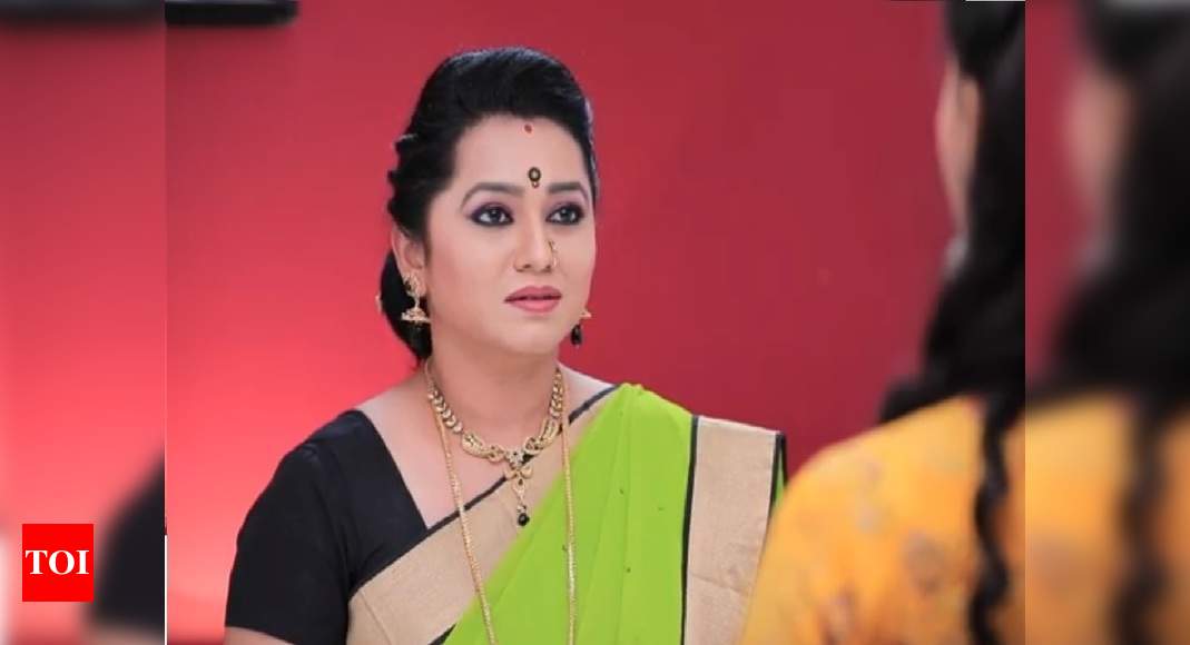 Lakshmi Baramma written update, April 1, 2019: Aayi to separate Shruthi ...