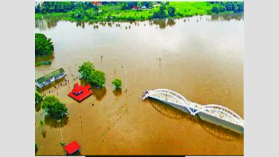 Congress, BJP train guns on government over floods