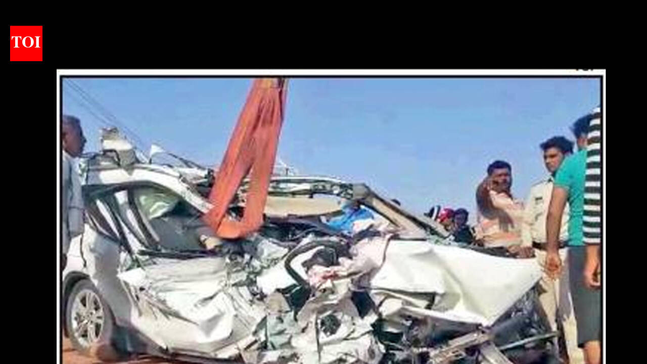 Three of family die as BMW rams into truck near Jabalpur | Bhopal News ...