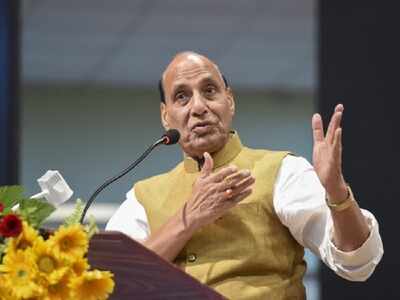 Rajnath Singh lambasts Congress for promising abolition of sedition law