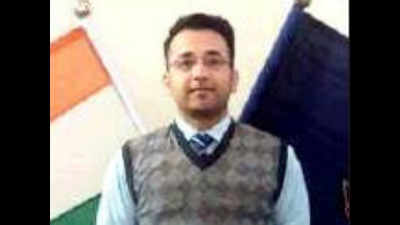 Bijnor: Couldn't settle for any less, says UPSC topper Junaid