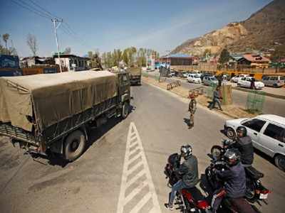 Jammu-Srinagar highway ban causes inconvenience to civilians