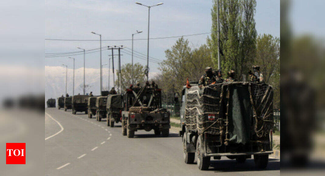 Jammu and Kashmir highway closure Chaos on day 1 of ban India News