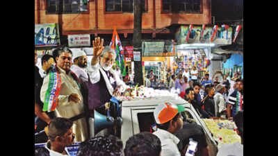 TMC veteran invokes megastar to win over voters’ hearts