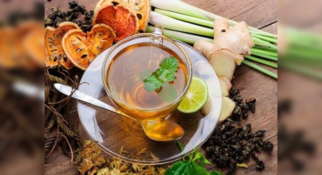 Best Herbal Teas To Reduce Bloating