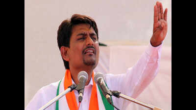 Lok Sabha elections 2019: Gujarat OBC leader Alpesh Thakor quits Congress