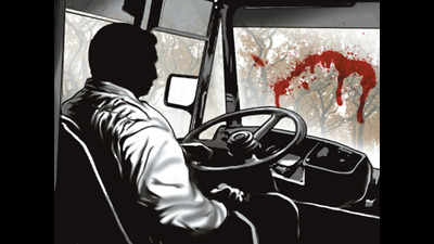 Mumbai: Passenger hurls stone at BEST bus in tiff over change
