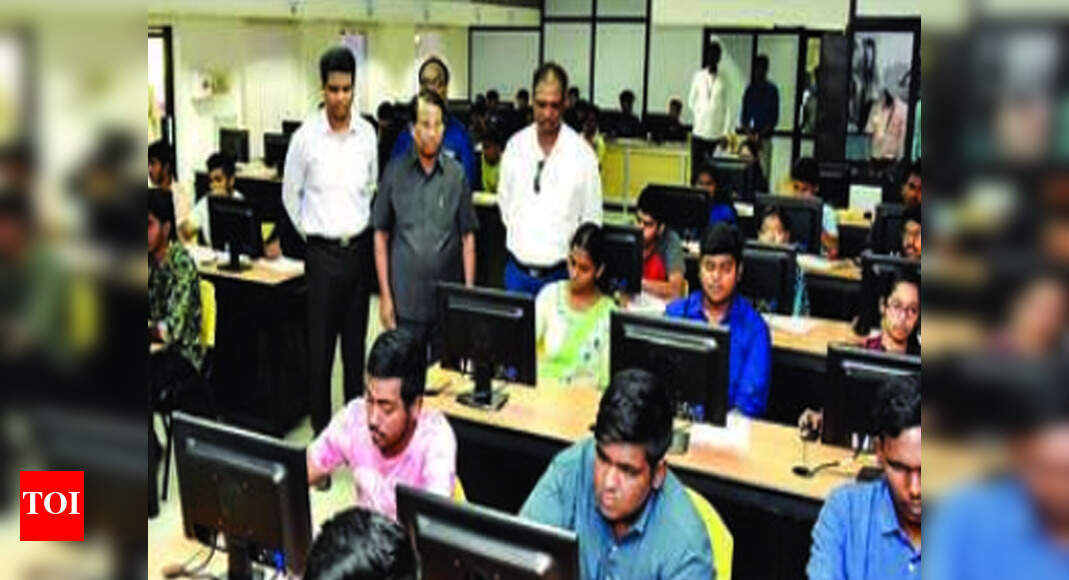 1.62 lakh engineering aspirants vie for 9,500 seats in VIT Puducherry
