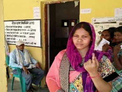 Chhattisgarh: Slain BJP MLA Bhima Mandavi's wife, parents turn up to cast vote in Bastar