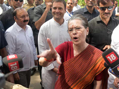 Don't forget 2004: Sonia Gandhi sends message to BJP