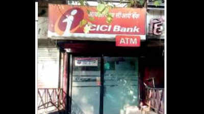 Two men flee after failed attempt to break open ATM on Bibvewadi Road