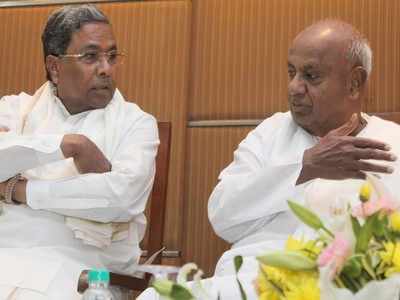 Show of unity as Gowda, Sidda campaign together