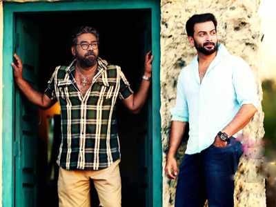 Prithviraj, Biju Menon in Sachy’s Ayyapanum Koshyum | Malayalam Movie ...