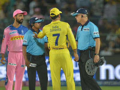 Everyone is human: Ganguly on Dhoni's argument with umpires