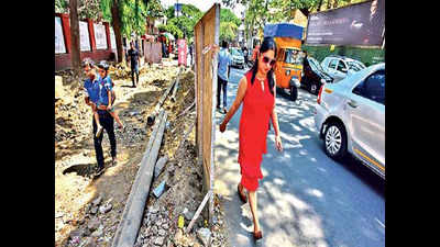 Slow progress of FC Road ‘smart’ work sparks chaos