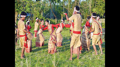 Amid Lok Sabha polls, Rongali Bihu ushers in Assamese New Year