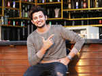  Darshan Raval 