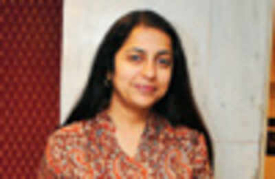 Suhasini's on a mission | Regional Movie News - Times of India
