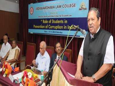 Articles 35A, 370 required to be scrapped: Santosh Hegde