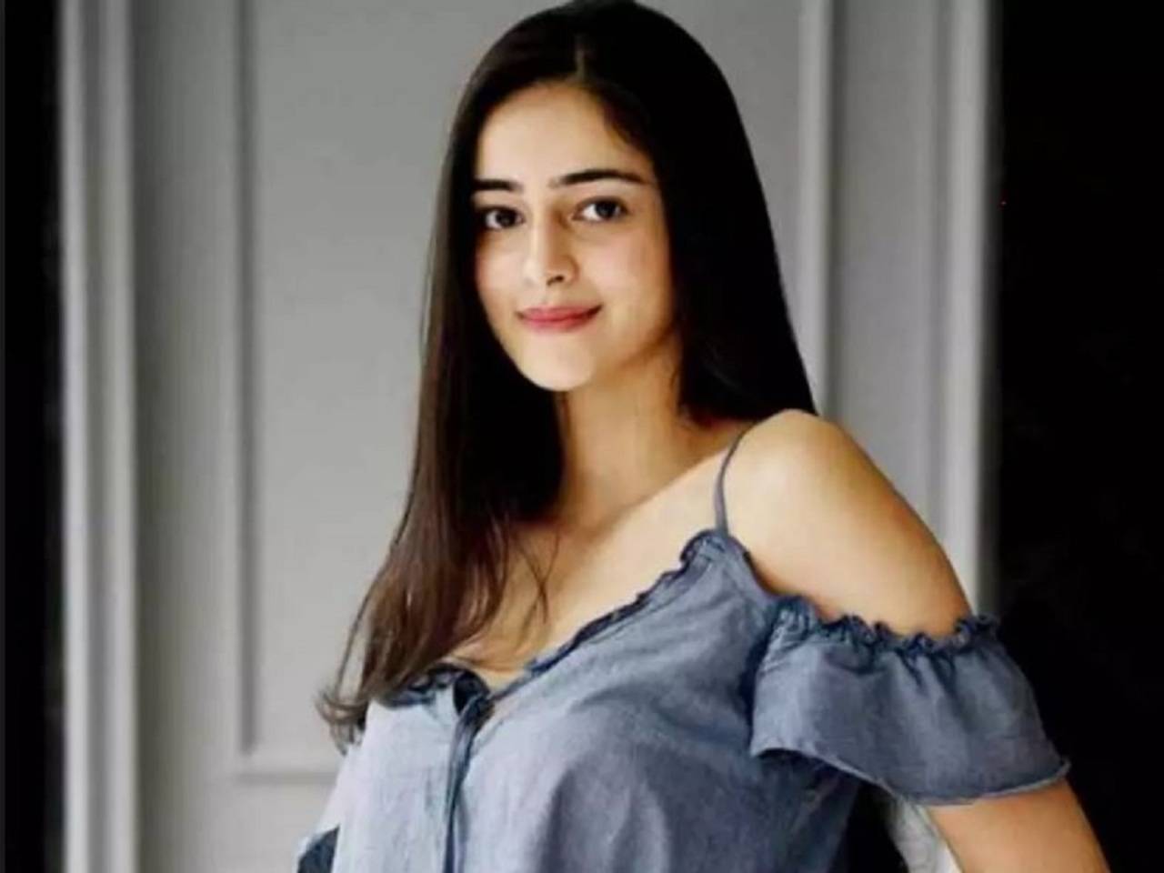 Student of the Year 2': Ananya Panday's mother Bhavana labelled as 'Heroine  ki mummy' | Hindi Movie News - Times of India