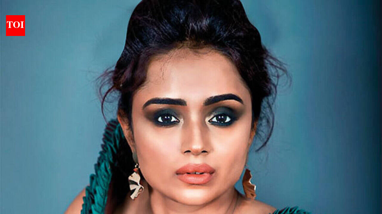 These TV actresses say ‘No’ to ageing on screen - The Times of India