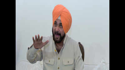 FIR against Sidhu for sectarian vote appeal