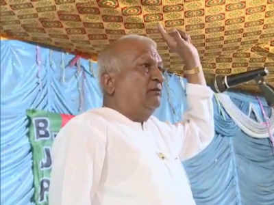 BJP leader makes controversial 'buffalo' remark against Kumaraswamy