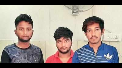 Delhi: Bank kiosks for a fee? Two more arrested
