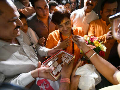 In Bhopal’s big bout, It’s Sadhvi Pragya vs Digvijaya Singh